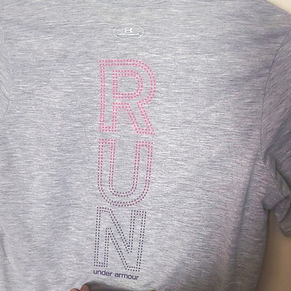 Under Armour Tee - Picture 3 of 4